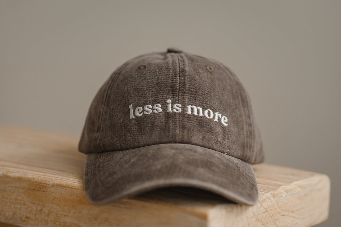 Less is more hat